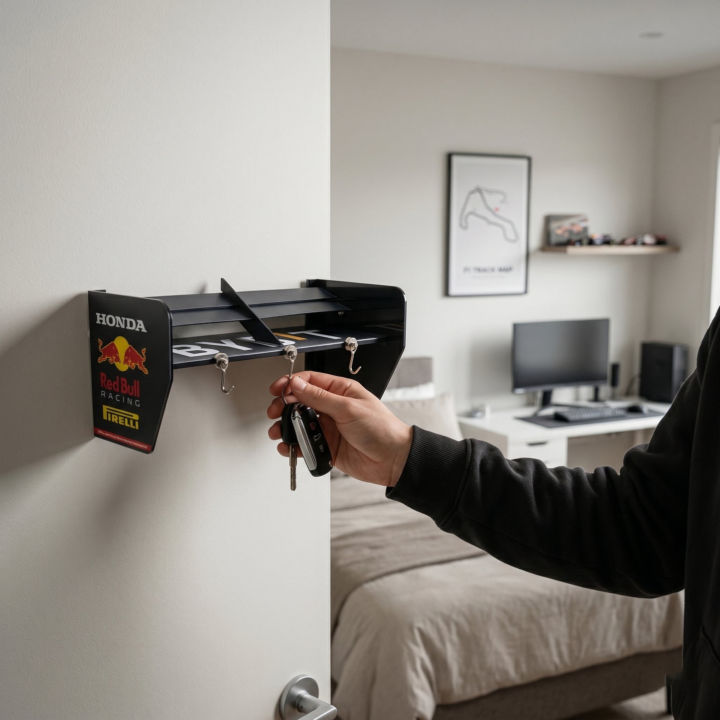 F1 Wing Key Holder